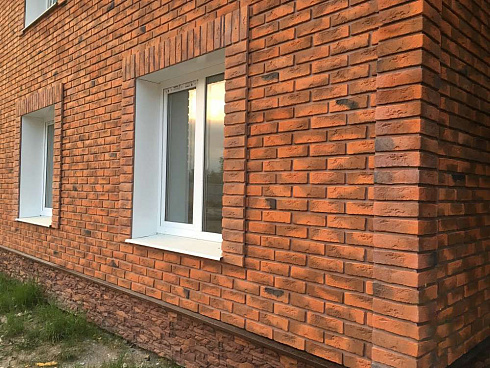 Кирпич